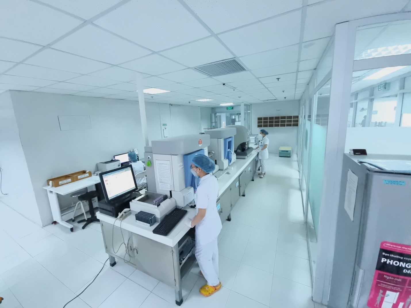 Giới thiệu khoa Xét Nghiệm