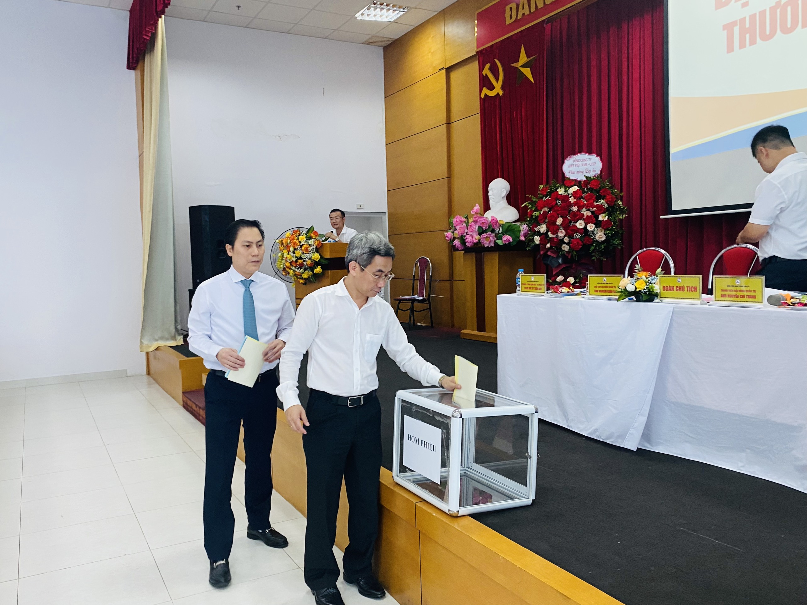 CÔNG TY CỔ PHẦN BỆNH VIỆN GIAO THÔNG VẬN TẢI  TỔ CHỨC THÀNH CÔNG ĐẠI HỘI ĐỒNG CỔ ĐÔNG  THƯỜNG NIÊN NĂM 2023