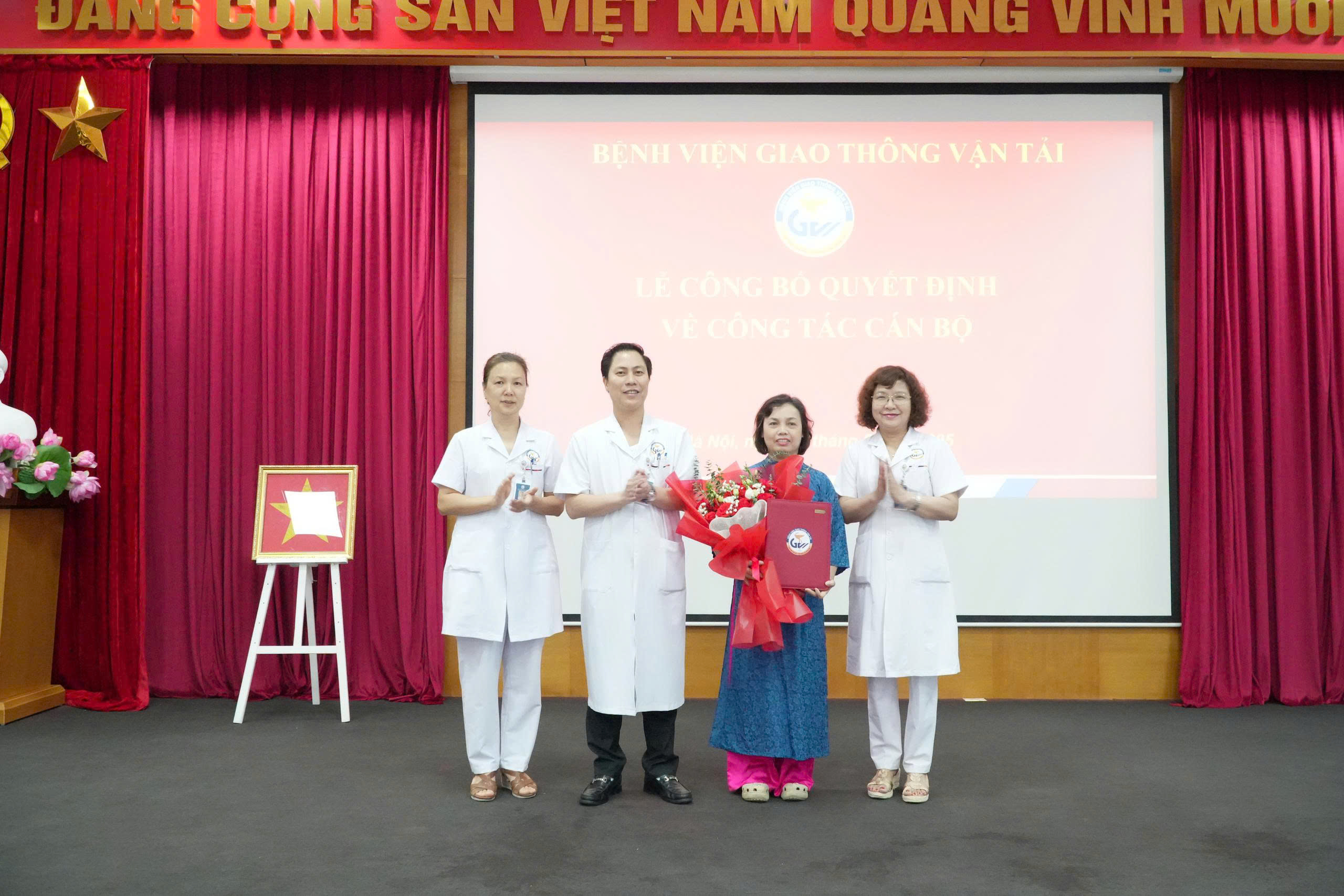 Image hình ảnh hình ảnh hình ảnh hình ảnh hình ảnh Phạm Quang Khải - BỆNH VIỆN GIAO THÔNG VẬN TẢI TRIỂN KHAI CÔNG TÁC CÁN BỘ