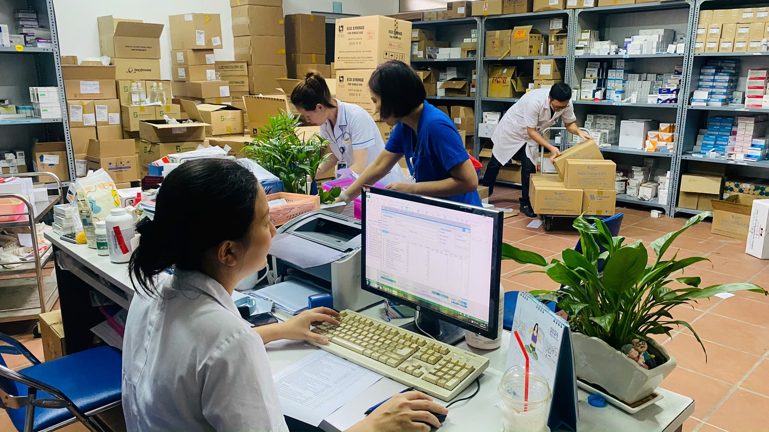 KHOA DƯỢC - BỆNH VIỆN GIAO THÔNG VẬN TẢI