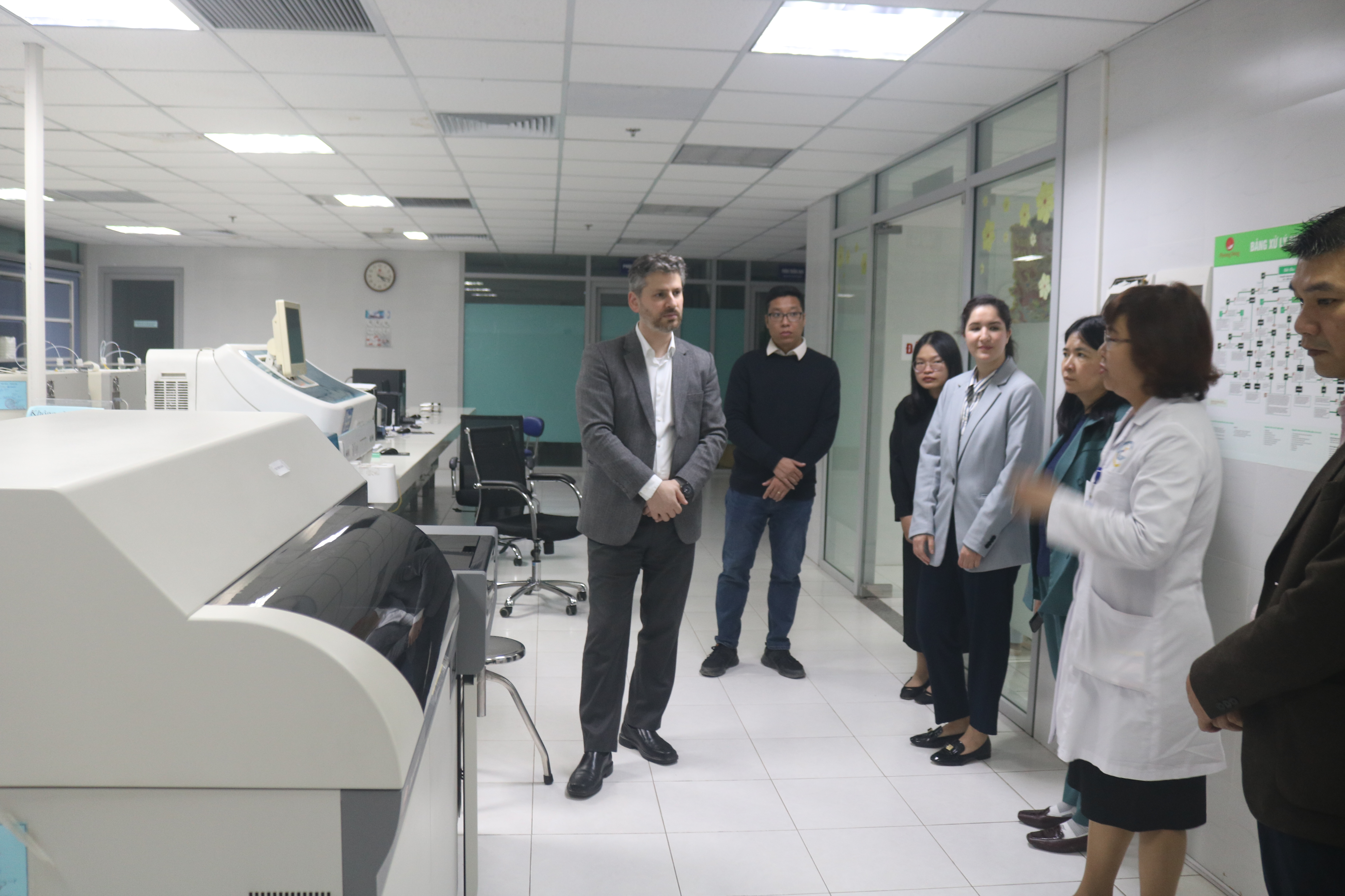 ĐOÀN CÔNG TÁC QUỸ PHÁT TRIỂN QUỐC TẾ OPEC (OFID) ĐẾN THĂM VÀ LÀM VIỆC VỚI BỆNH VIỆN GIAO THÔNG VẬN TẢI