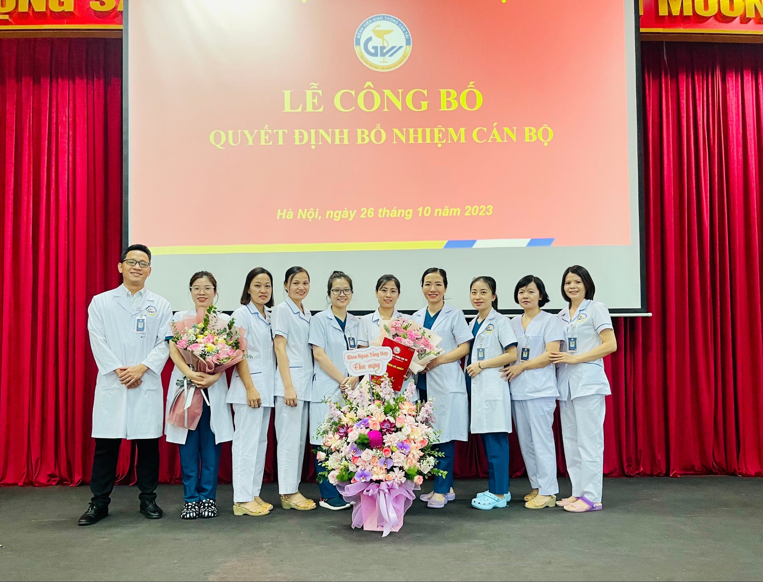 Bệnh viện Giao thông vận tải công bố và trao các quyết định bổ nhiệm nhân sự