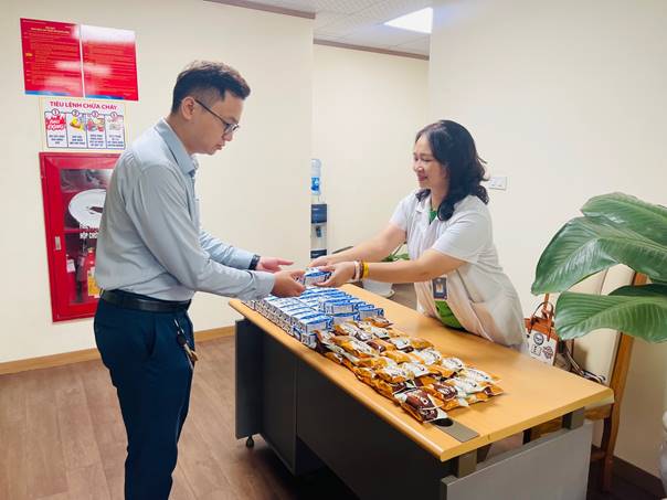 Bệnh viện Giao thông vận tải đồng hành cùng Ngân hàng Vietinbank – Chi nhánh Ba Đình chăm sóc sức khỏe cho cán bộ nhân viên