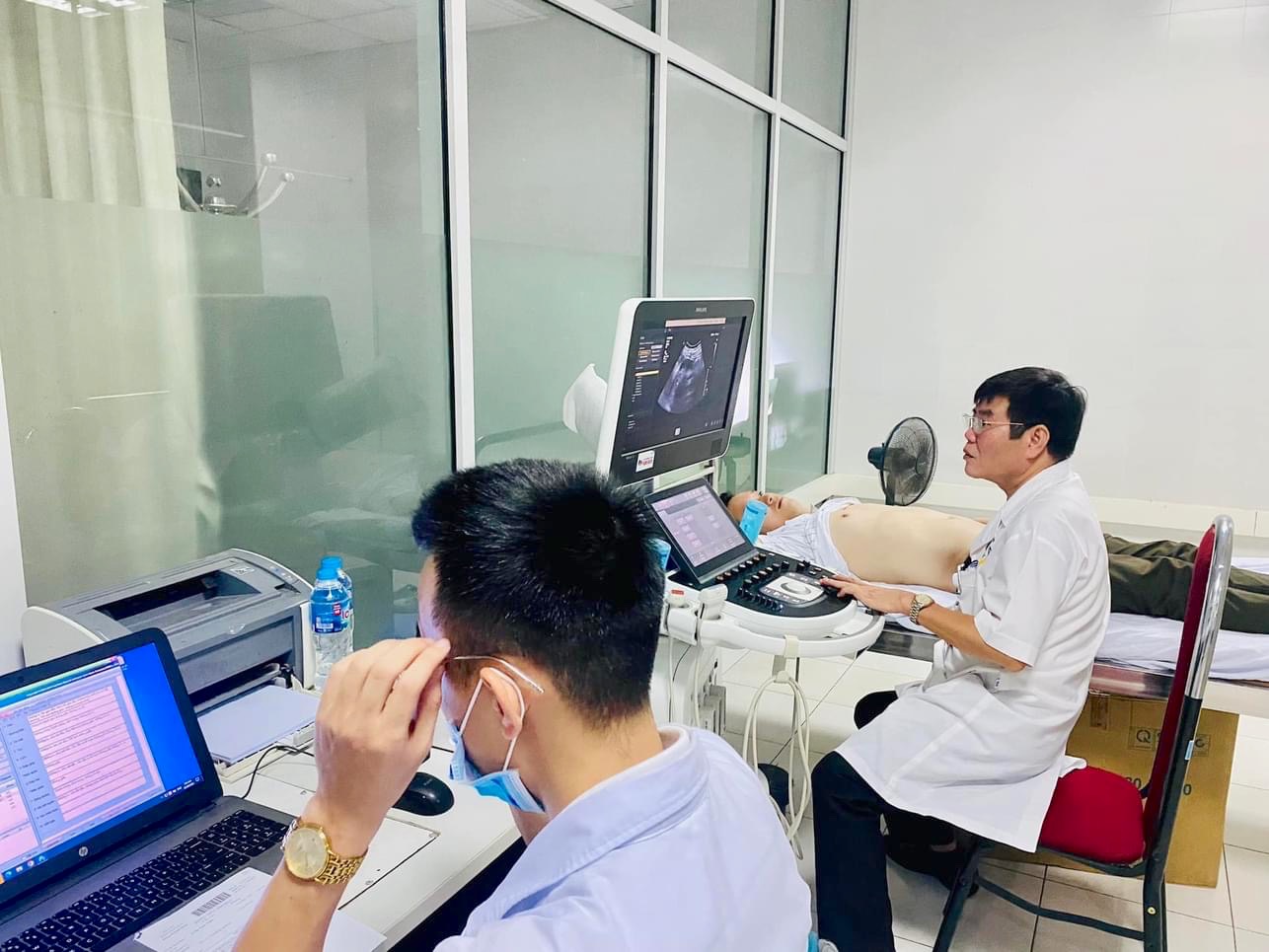 Bệnh viện Giao thông vận tải đồng hành cùng Ngân hàng Vietinbank – Chi nhánh Ba Đình chăm sóc sức khỏe cho cán bộ nhân viên