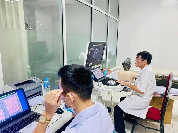 Bệnh viện Giao thông vận tải đồng hành cùng Ngân hàng Vietinbank – Chi nhánh Ba Đình chăm sóc sức khỏe cho cán bộ nhân viên