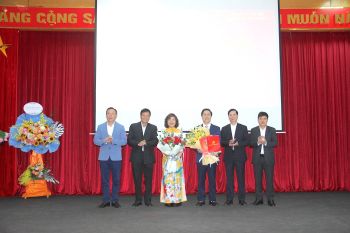 Chuyển giao Đảng bộ Bệnh viện GTVT Trung ương về Quận ủy Đống Đa