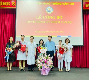 Bệnh viện Giao thông vận tải công bố và trao các quyết định bổ nhiệm nhân sự